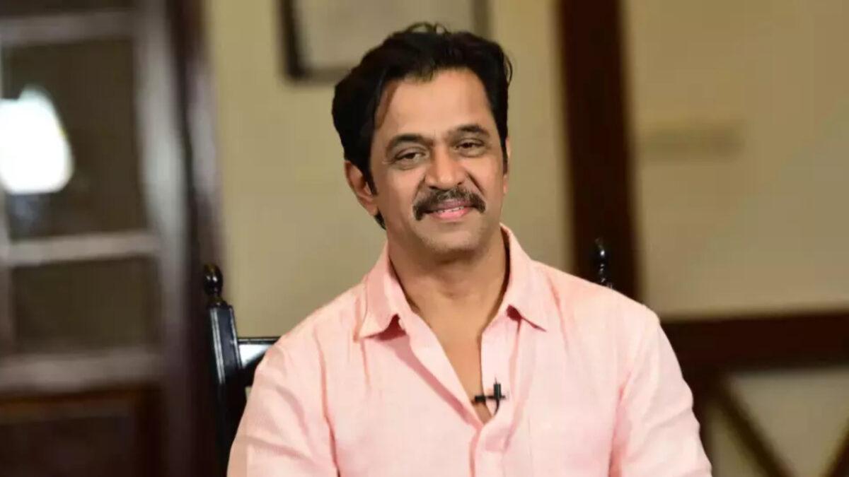 அடேங்கப்பா! இத்தனை கோடியா?… சம்பளத்தை டக்கென உயர்த்திய ஆக்ஷன் கிங் அர்ஜுன்!