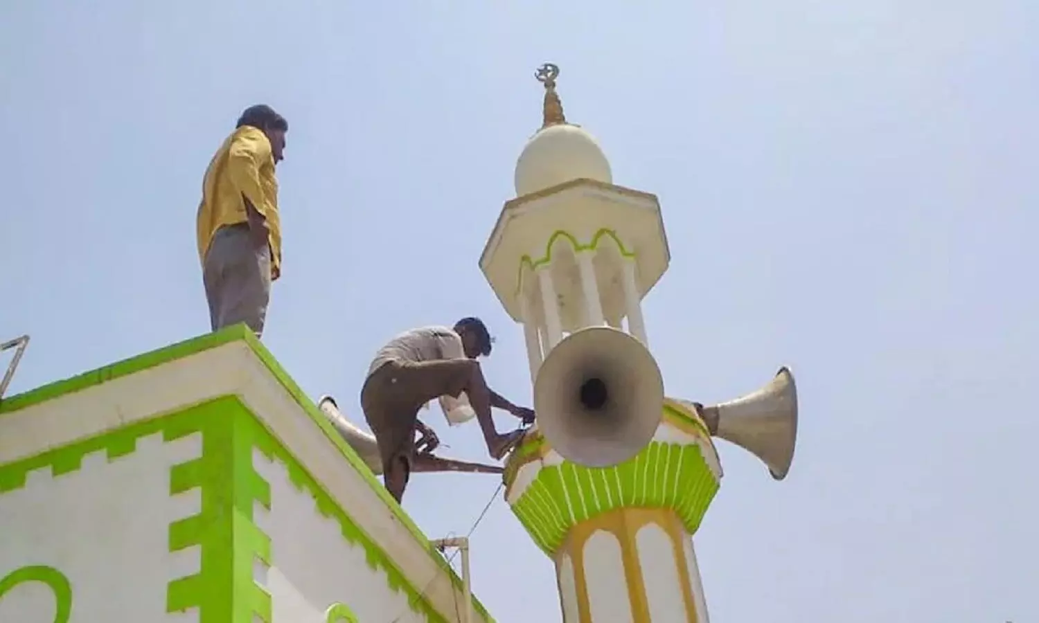 கைமாறிய இந்தியன் 3... கமல் சிம்புவுடன் கடும் மோதல்... வேண்டாம் என்று சொல்லியும் தேடி வந்த பிலிம்பேர்..! கைமாறிய இந்தியன் 3... கமல் சிம்புவுடன் கடும் மோதல்... வேண்டாம் என்று சொல்லியும் தேடி வந்த பிலிம்பேர்..!