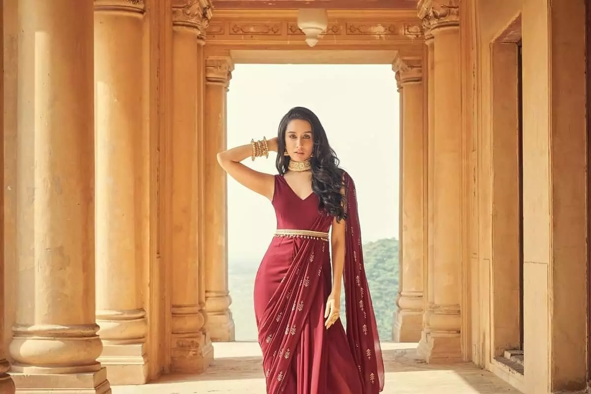 தனுஷ் சென்னை வந்தது இதுக்குத்தானா? அப்போ ‘இட்லி கடை’ படத்தின் நிலைமை? தனுஷ் சென்னை வந்தது இதுக்குத்தானா? அப்போ ‘இட்லி கடை’ படத்தின் நிலைமை?