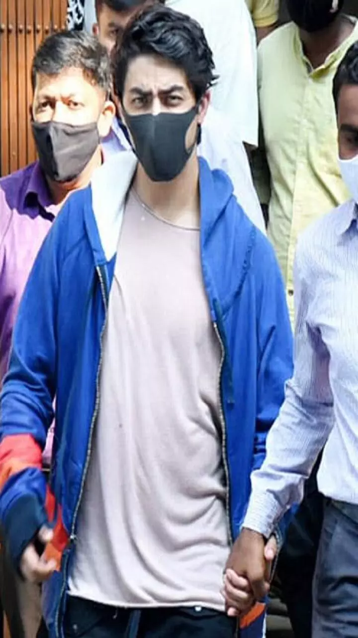 குடும்பஸ்தனா வெற்றி பெற்றாரா நடிகர் மணிகண்டன்... எப்படி இருக்கு படம்.. முழு விமர்சனம் இதோ..! குடும்பஸ்தனா வெற்றி பெற்றாரா நடிகர் மணிகண்டன்... எப்படி இருக்கு படம்.. முழு விமர்சனம் இதோ..!