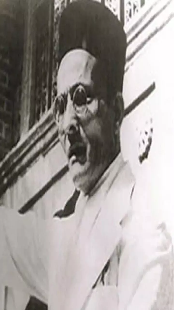 நாயகன் படத்தைக் காப்பாற்றியதே இளையராஜாவின் இசைதான்..! பிரபலம் சொன்ன தகவல் நாயகன் படத்தைக் காப்பாற்றியதே இளையராஜாவின் இசைதான்..! பிரபலம் சொன்ன தகவல்