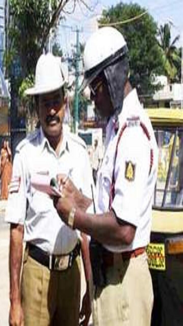 ரஜினியின் தகுதி பத்தி பேசிய நபர்!.. சரியான பதிலடி கொடுத்த அஜித்.. தீவிர ரசிகரா இருப்பாரோ!.. ரஜினியின் தகுதி பத்தி பேசிய நபர்!.. சரியான பதிலடி கொடுத்த அஜித்.. தீவிர ரசிகரா இருப்பாரோ!..