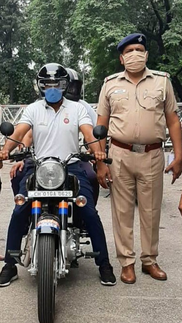எம்ஜிஆர் நடிப்பில் இத்தனை ரீமேக் படங்களா? எல்லாமே சூப்பர்ஹிட்டால்ல இருக்கு...! எம்ஜிஆர் நடிப்பில் இத்தனை ரீமேக் படங்களா? எல்லாமே சூப்பர்ஹிட்டால்ல இருக்கு...!