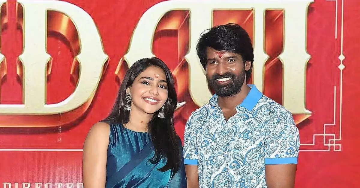 திடீரென-ஐஸ்வர்யா-லட்சுமி-துப்பாட்டாவை-உருவிய-சூரி..-கொஞ்சம்-கூட-எதிர்பார்க்கல