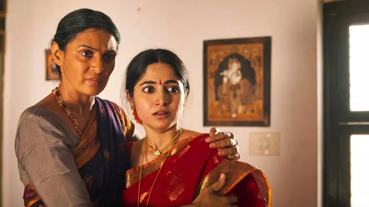 OTTWatch: என்னப்பா இது வெப்சீரிஸா? கொலை சீரிஸா? பரபரப்புக்கு பஞ்சமில்லாத #AyyanaMane OTTWatch: என்னப்பா இது வெப்சீரிஸா? கொலை சீரிஸா? பரபரப்புக்கு பஞ்சமில்லாத #AyyanaMane