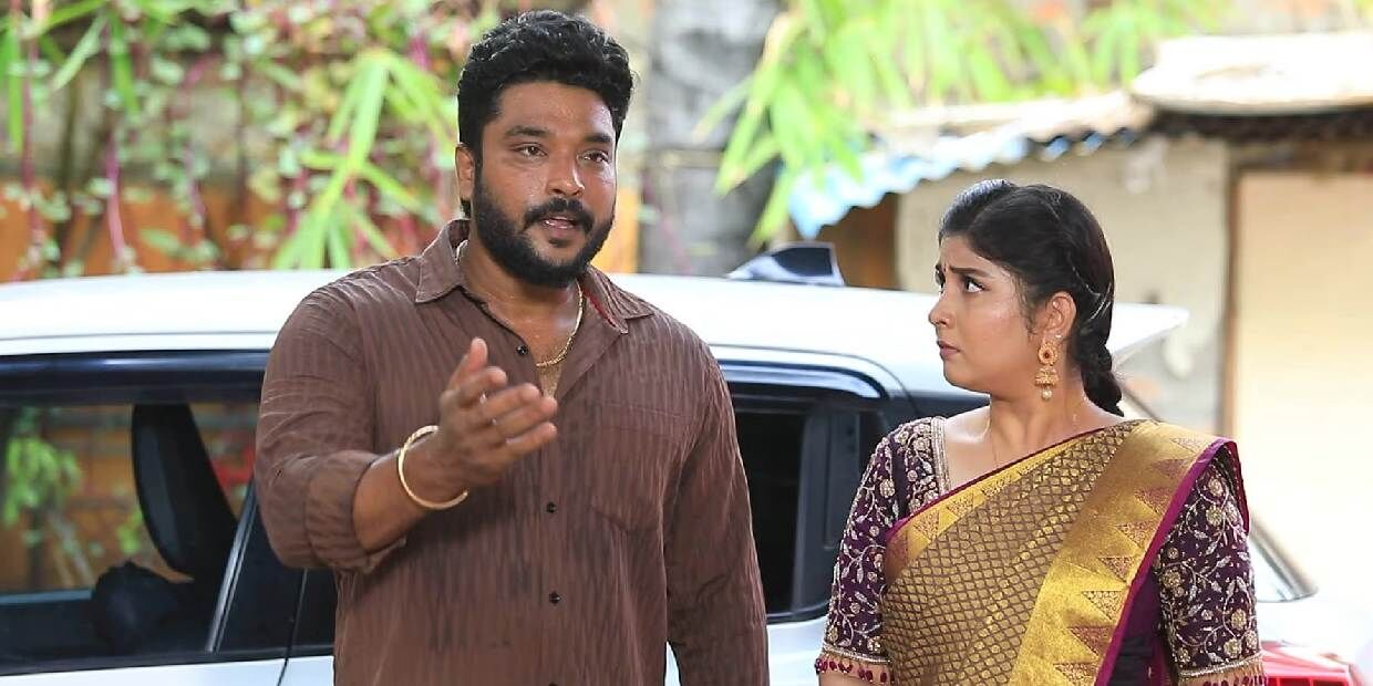 Pandian Stores2: ஸ்கெட்ச் போட்டு குமரவேலை வஞ்சம் தீர்த்த அரசி… இனிமே ஆட்டம் செமையா இருக்குமே? Pandian Stores2: ஸ்கெட்ச் போட்டு குமரவேலை வஞ்சம் தீர்த்த அரசி… இனிமே ஆட்டம் செமையா இருக்குமே?