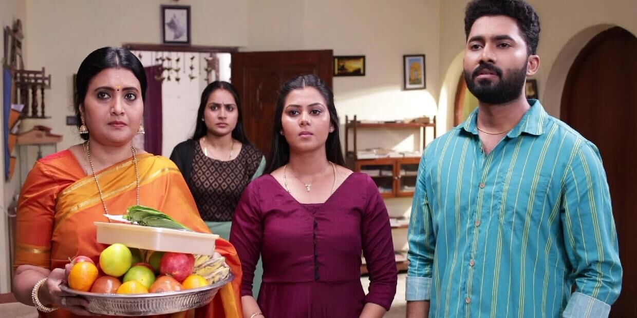 Siragadikka Aasai: விஜயாவை நாக்கை பிடுங்குவது போல கேட்டாங்களே மீனா… தேவைதான்… Siragadikka Aasai: விஜயாவை நாக்கை பிடுங்குவது போல கேட்டாங்களே மீனா… தேவைதான்…