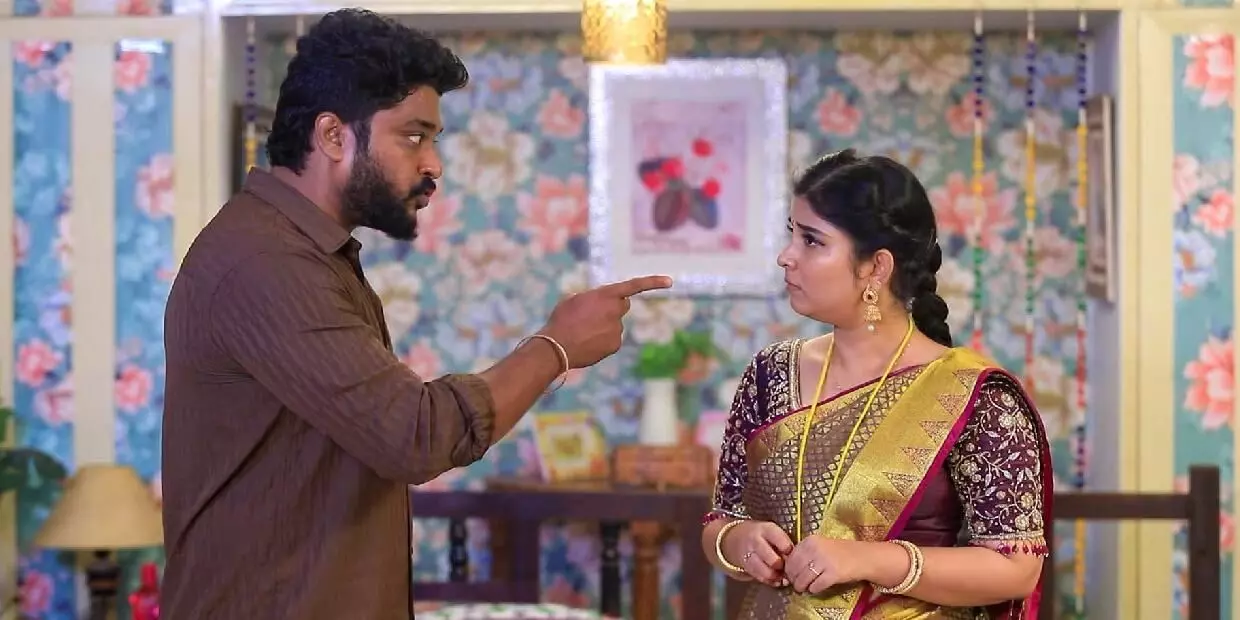 Pandian Stores2: அரசியால் கடுப்பில் சுற்றும் குமரவேல்… குடிக்கு அடிமையான பாண்டியன்… Pandian Stores2: அரசியால் கடுப்பில் சுற்றும் குமரவேல்… குடிக்கு அடிமையான பாண்டியன்…