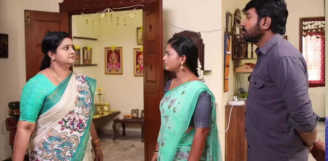 Siragadikka Aasai: மனோஜை குழப்பும் ரோகிணி… முத்துவால் மனம் உருகும் விஜயா… சரி இல்லையே? Siragadikka Aasai: மனோஜை குழப்பும் ரோகிணி… முத்துவால் மனம் உருகும் விஜயா… சரி இல்லையே?