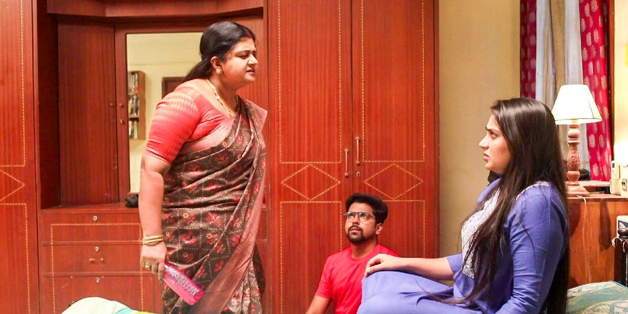 Siragadikka Aasai: பொய் சொல்றதுல ரோகிணி கில்லியாச்சே! கண்டுபிடிக்க முடியுமா? Siragadikka Aasai: பொய் சொல்றதுல ரோகிணி கில்லியாச்சே! கண்டுபிடிக்க முடியுமா?