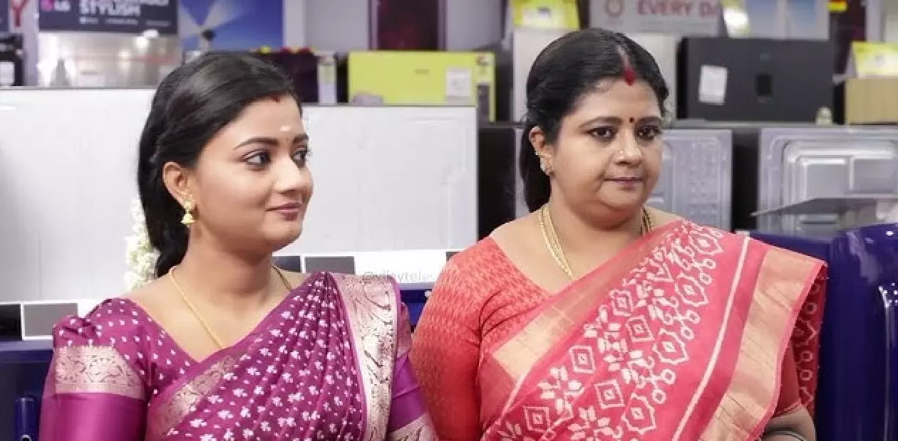 Siragadikka-aasai:-விஜயா-வாங்க-இருந்த-அடியை-நிறுத்திய-மீனா...-ரோகிணி-அடுத்த-சம்பவம்-ரெடி!