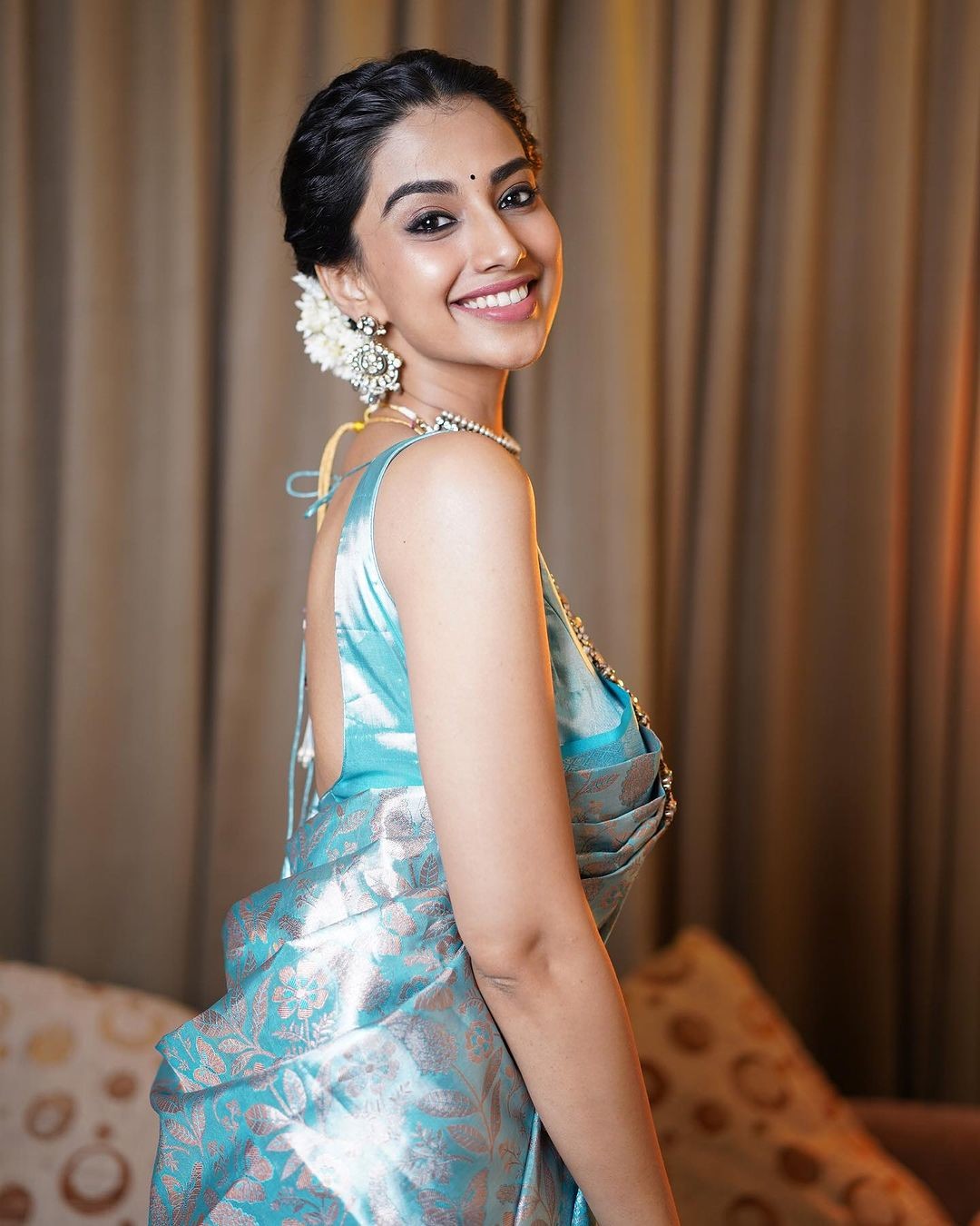 meenakshi