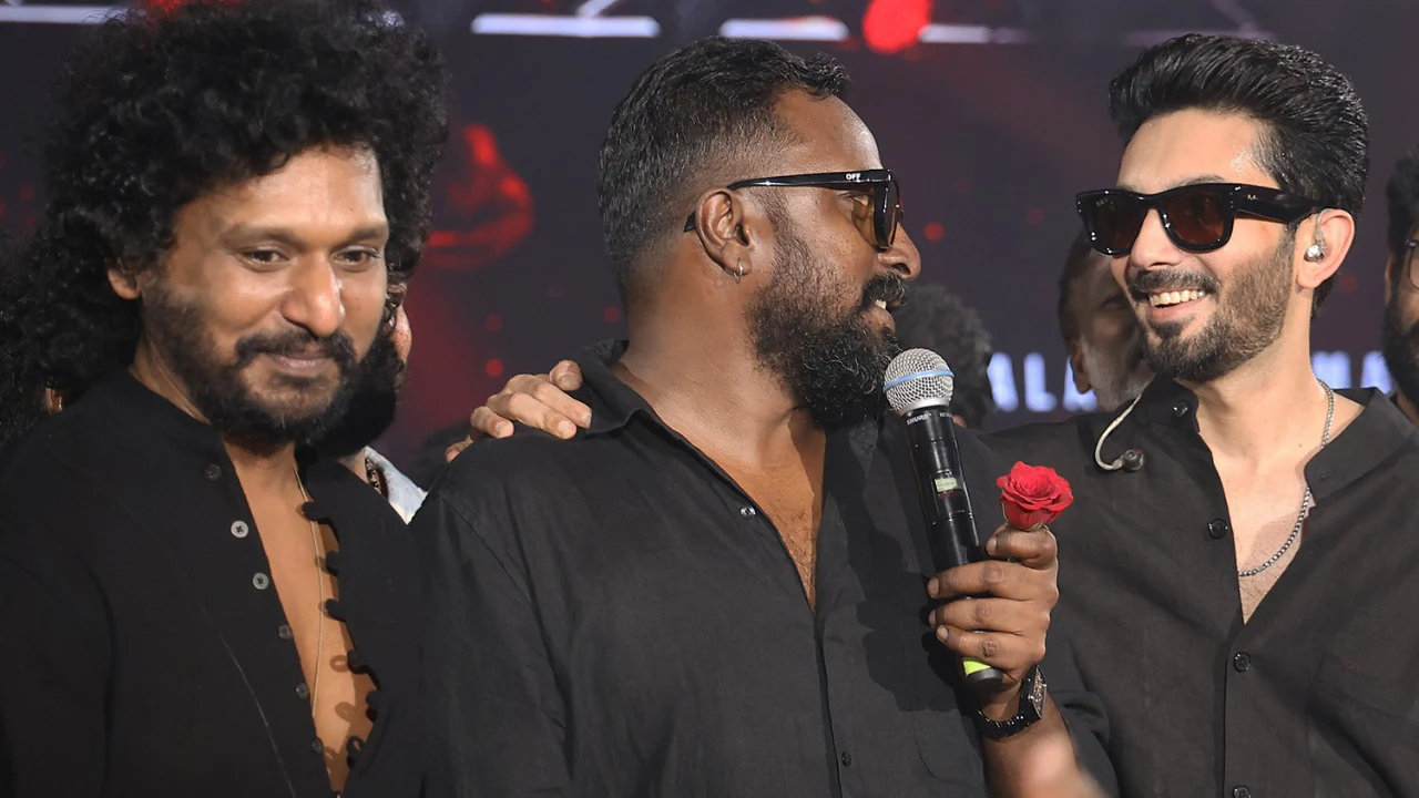 சூப்பர் ஹிட்டான DC… லோகேஷ், அனிருத், அருணுக்கு சர்ப்ரைஸ் கிஃப்ட் கொடுத்த தயாரிப்பாளார்!
