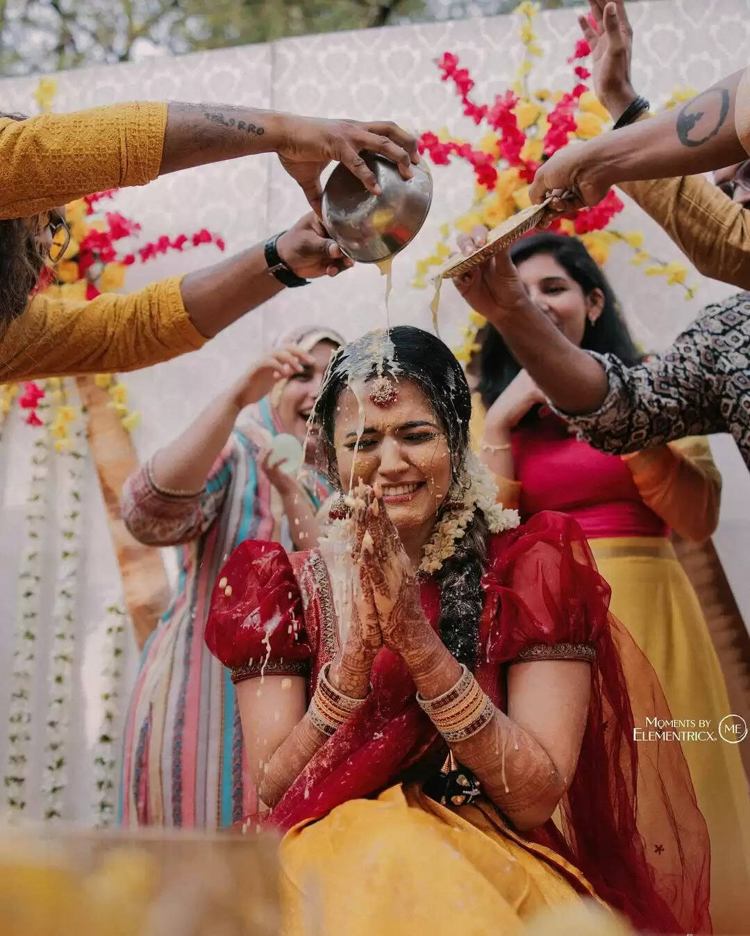 பிகில் நடிகைதான் அதை பண்ணுவாங்களா!.. பீஸ்ட் நடிகை நானும் பண்ணுவேன்!.. கல்யாண வைபவம் ஸ்டார்ட்!..