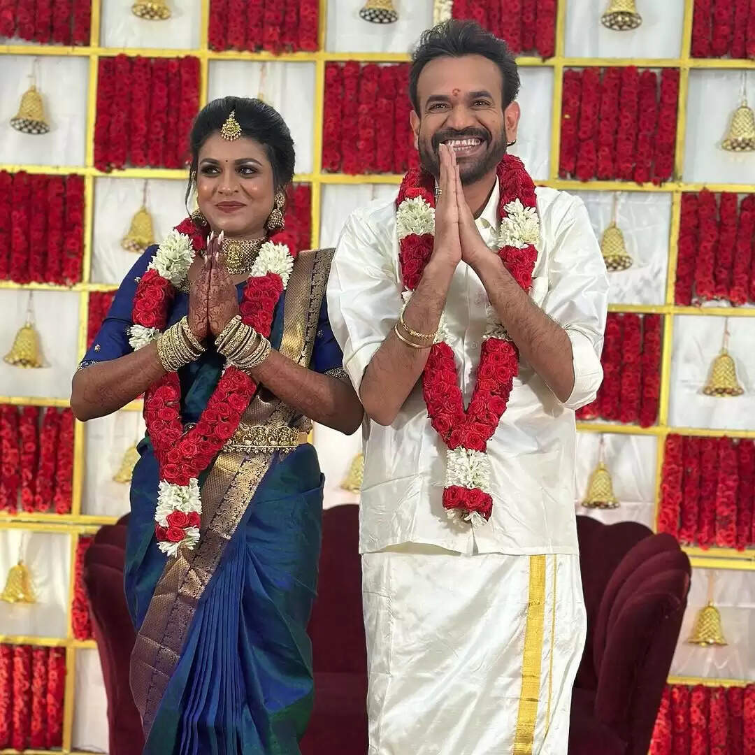 வெளியானது பிரேம்ஜி திருமண போட்டோ!.. ஜோடி பொருத்தம் செம சூப்பர்!.. வைரல் பிக்!...