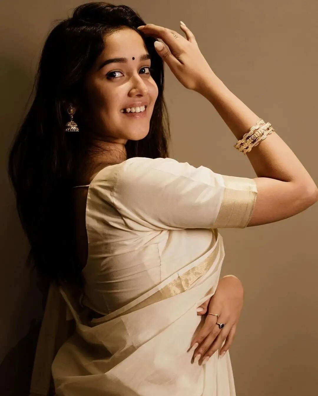அடுத்த நயன்தாரா ரெடி!.. விஸ்வாசம் பட அனிகாவை பார்த்து அசந்து போன ஃபேன்ஸ்.. செம பிக்ஸ்!..