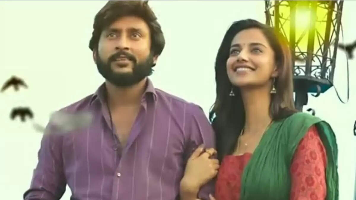 நீங்க ரொம்ப சப்பை ஃபிகரு!.. கோட் ஹீரோயினை அந்த ஹீரோ படத்துல பார்த்து ஹார்ட் அட்டாக் வந்துடுச்சே!