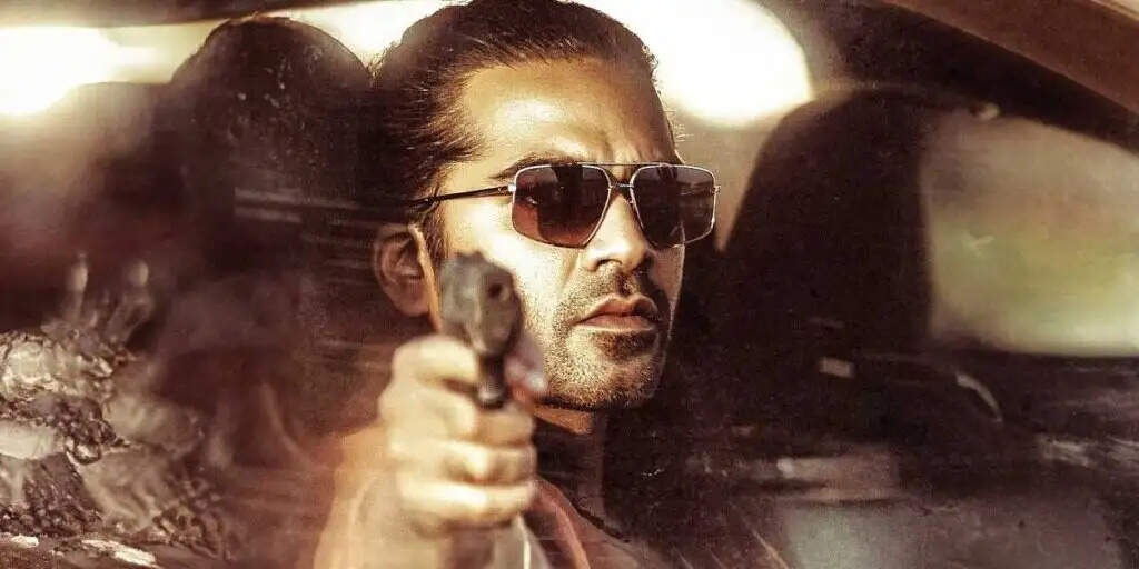 தனுஷுக்கு சிம்பு எவ்வளவோ மேல்!.. இப்படியெல்லாம் அவர் பண்ணது இல்ல!.. விஷயம் இதுதான்!..