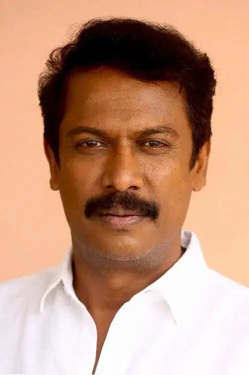இந்த நாளுக்காக காத்திருந்தேன் - விஜய்க்காக திருப்பதியில் சமுத்திரக்கனி!