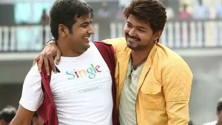 விஜய் என்கிட்ட சொன்னத வேற யாரும் சொல்லமாட்டாங்க!.. நெகிழும் சதீஷ்!..