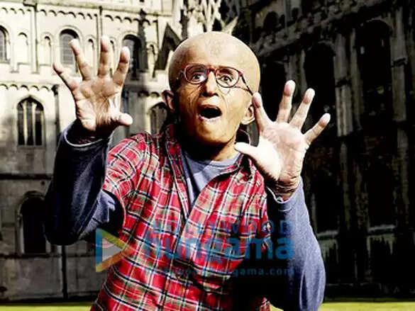 கெட்டப்களில் அசத்தும் கமல், விக்ரம்! இவர்களை மிஞ்சிய ஒரு நடிகர்.. தள்ளாடும் வயசிலயும் கெட்டிக்காரர்தான்