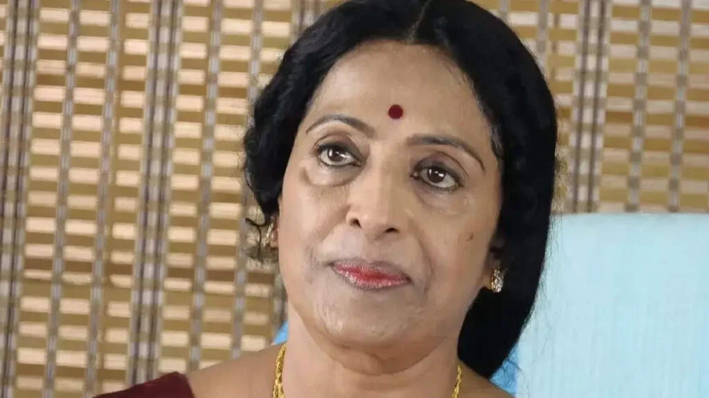 எம்ஜிஆர், சிவாஜி, கமலுக்கு எல்லாம் ஆங்கிலத்தில் அபிப்ராயம் சொன்ன ரஜினி..! அவருக்கு மட்டும் தமிழா?