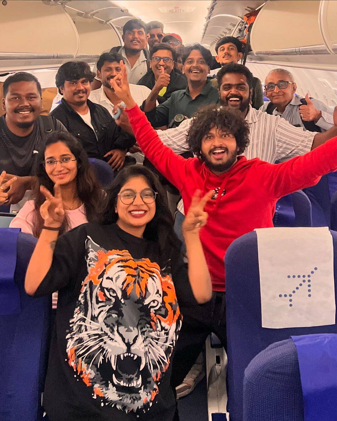 இப்படி கவர் பண்ணிட்டு குளிச்சா பசங்க பாவமில்லையா பார்வதி!.. மேகாலயாவுல மேடம் என்ன பண்றாங்க பாருங்க!