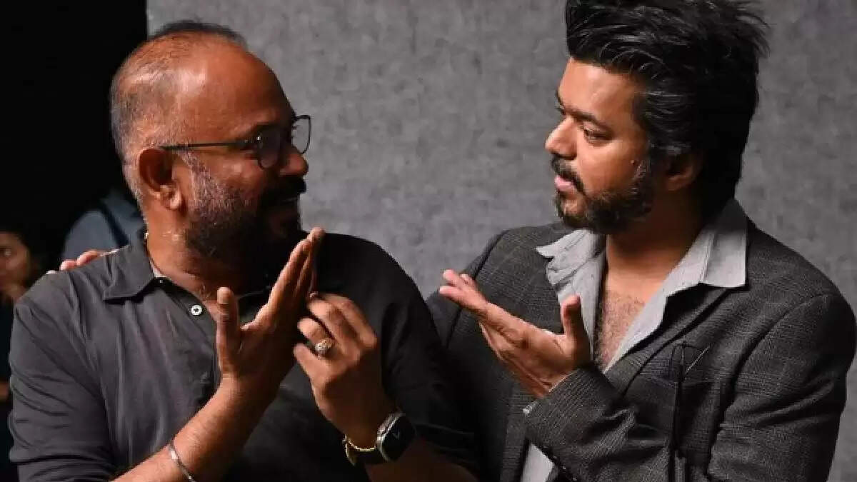 கோட் டிக்கெட் விலை 2 ஆயிரமா? ரசிகர்களிடம் ஏன் பிடுங்கி திங்கிறீர்கள்&hellip; விளாசும் பிரபலம்