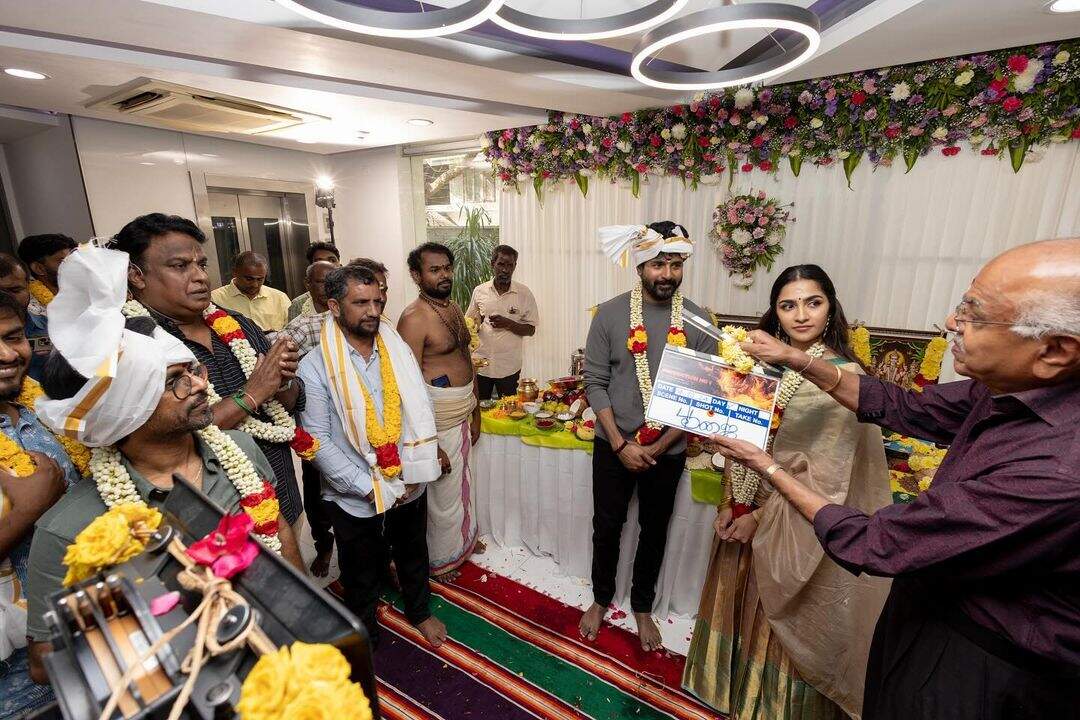 ஸ்லீவ்லெஸ் உடையில் சிவகார்த்திகேயன் ஹீரோயின்!.. பார்த்தாலே சும்மா ஜில்லுன்னு இருக்கே!..