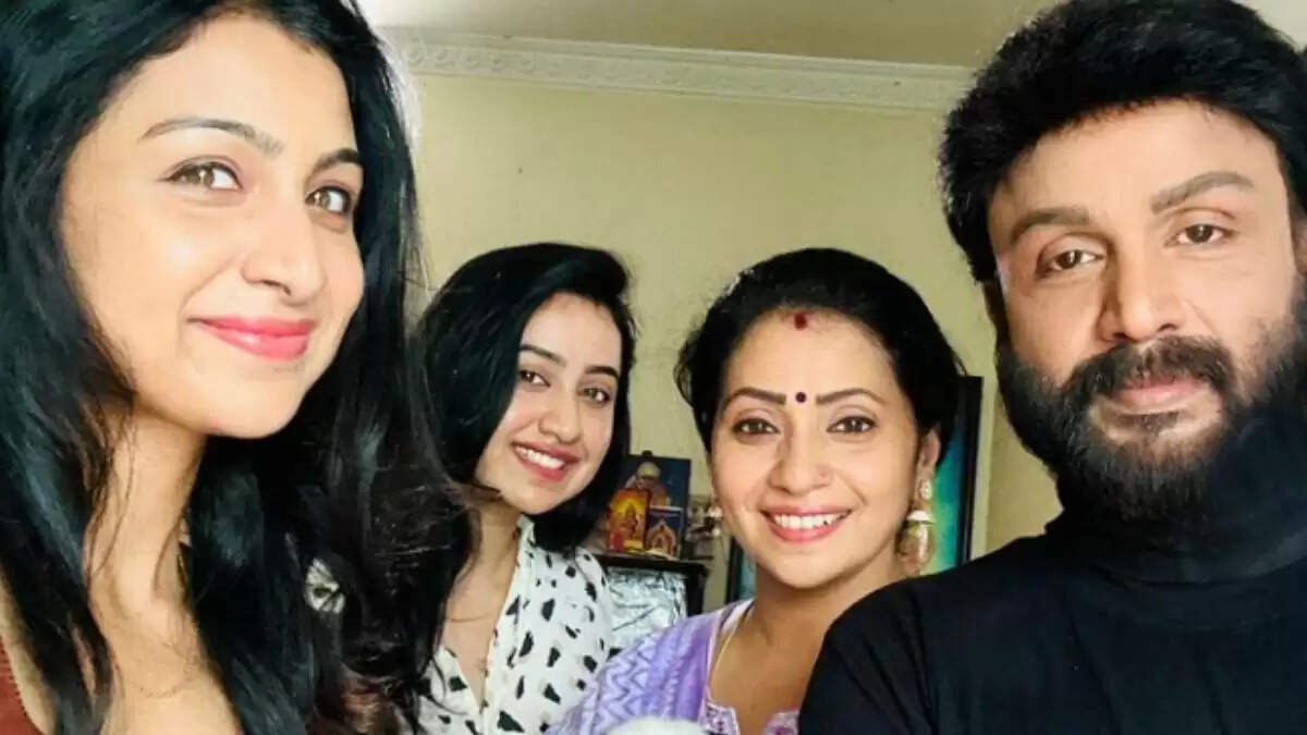 சின்னத்திரை பிரபல நடிகருக்கு கேன்சர் பாஸிட்டிவ்&hellip; மகள் சொல்லிய தகவலால் அதிர்ச்சியில் ரசிகர்கள்&hellip;