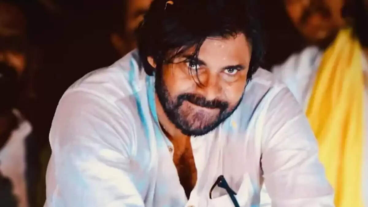 விஜய்யை மட்டும் சீண்டாதீங்க!.. அவரும் அந்த நடிகர் போல விஸ்வரூபம் எடுப்பார்.. பிரபலம் பேட்டி!..