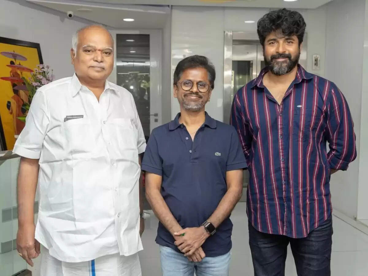 கமல் படத்தில் வசமாக மாட்டிக்கொண்ட முழிக்கும் எஸ்.கே.. செம கடுப்பில் முருகதாஸ்!.. நடப்பது இதுதான்!..