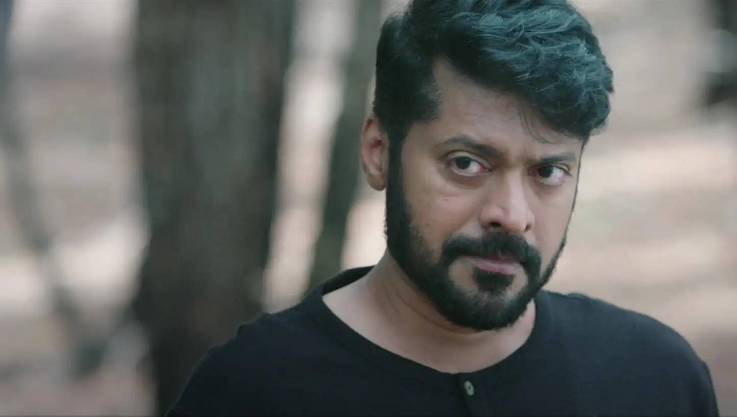 இயக்குநர்களின் வாழ்க்கையில் தொடர்ந்து விளையாடும் அஜித்?... ஒரு தீவிர அலசல்!
