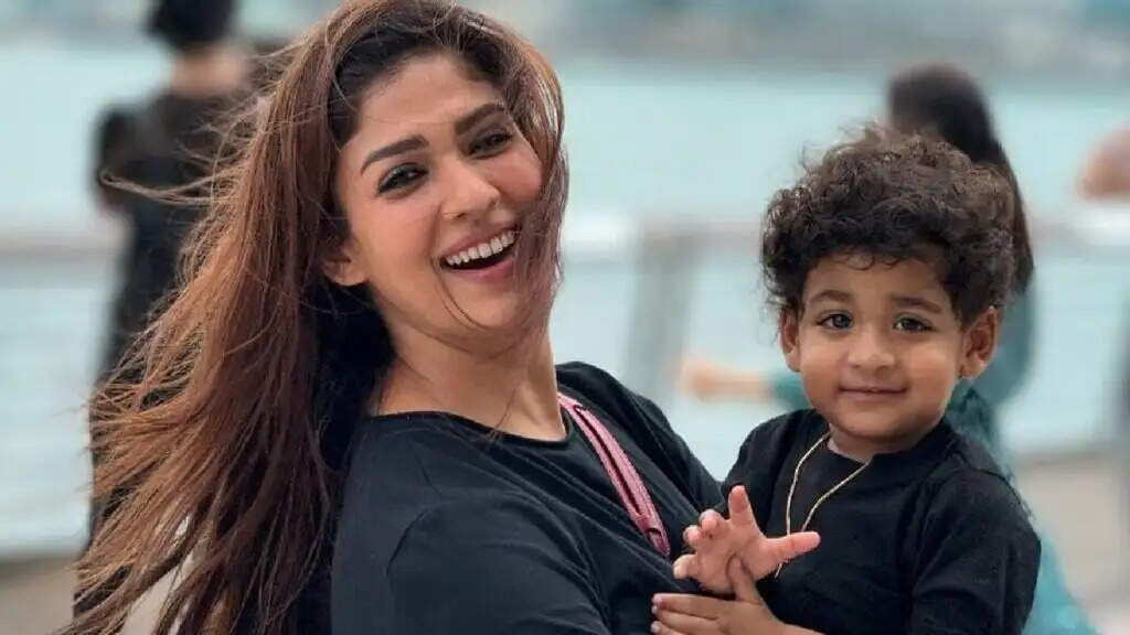 அடடடடா! அப்பப்பா..  நயன் நடிச்ச படத்தை பார்த்து மகன்கள் இருவரும் கொடுத்த ரியாக்&zwnj;ஷன்