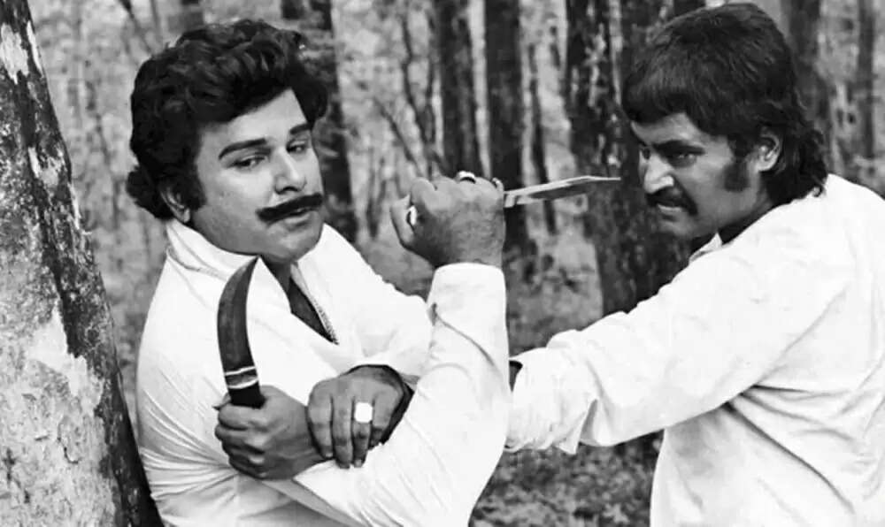 இதனாலதான் நான் உங்க படத்துல நடிக்கல!. கேள்வி கேட்ட ரஜினியிடம் கேப்டன் சொன்ன நச் பதில்..