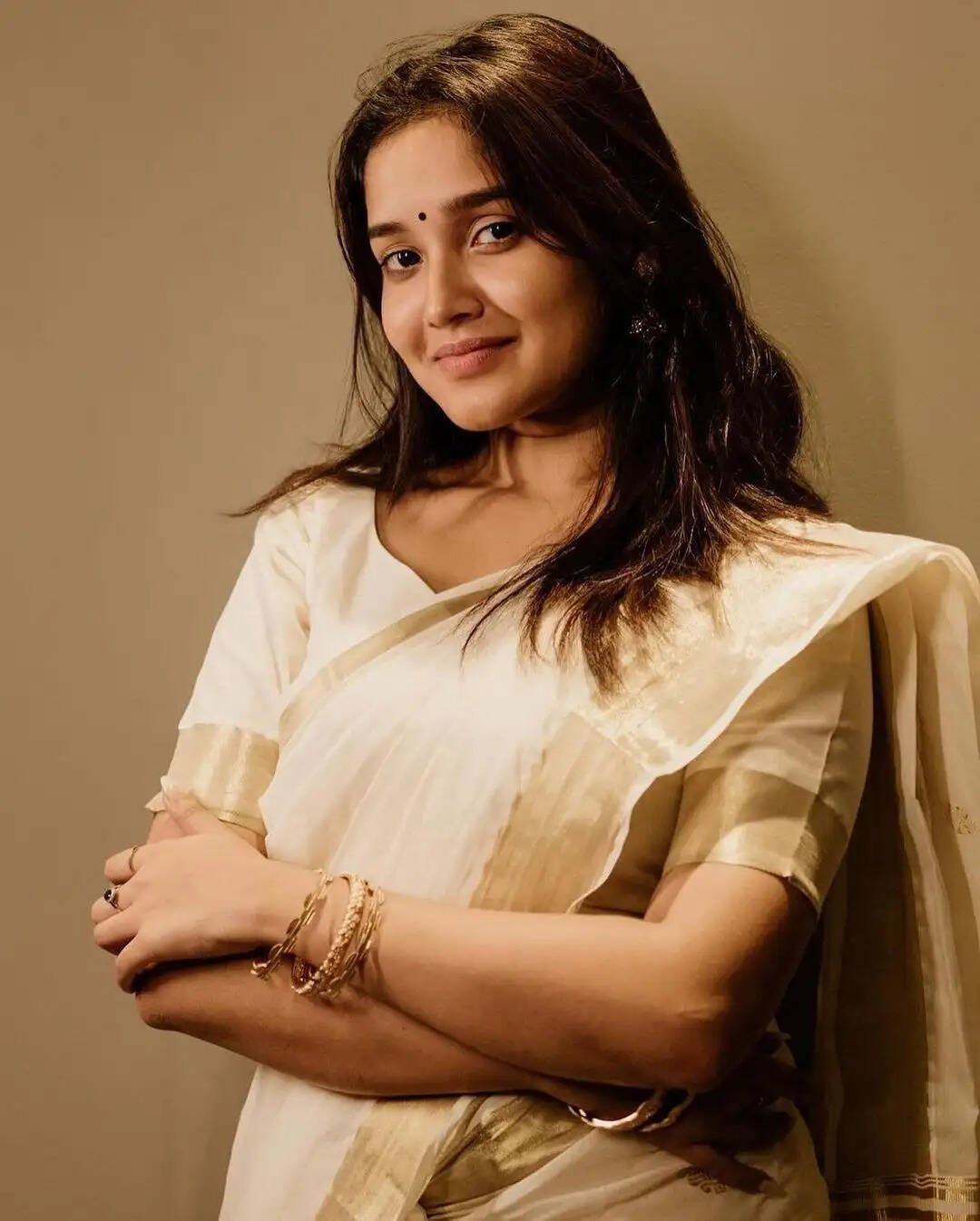அடுத்த நயன்தாரா ரெடி!.. விஸ்வாசம் பட அனிகாவை பார்த்து அசந்து போன ஃபேன்ஸ்.. செம பிக்ஸ்!..
