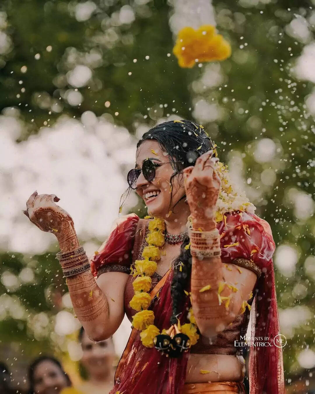 பிகில் நடிகைதான் அதை பண்ணுவாங்களா!.. பீஸ்ட் நடிகை நானும் பண்ணுவேன்!.. கல்யாண வைபவம் ஸ்டார்ட்!..