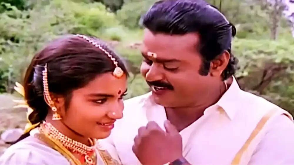 &lsquo;வானத்தைப் போல மனம் படைச்ச மன்னவனே&rsquo; பாடல் உருவானது இப்படித்தான் - இயக்குனர் சொல்றத கேளுங்க!..