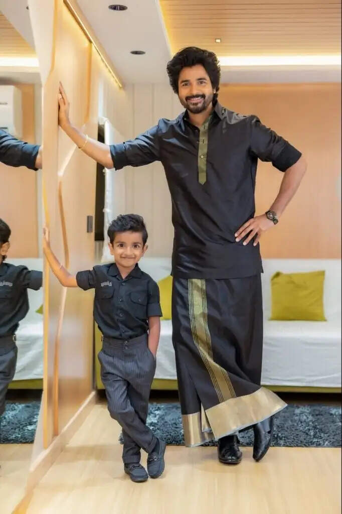 குட்டி SK ரெடி!.. சிவகார்த்திகேயனும்.. அவரின் மகனும்.. க்யூட் வைரல் போட்டோ!&hellip;