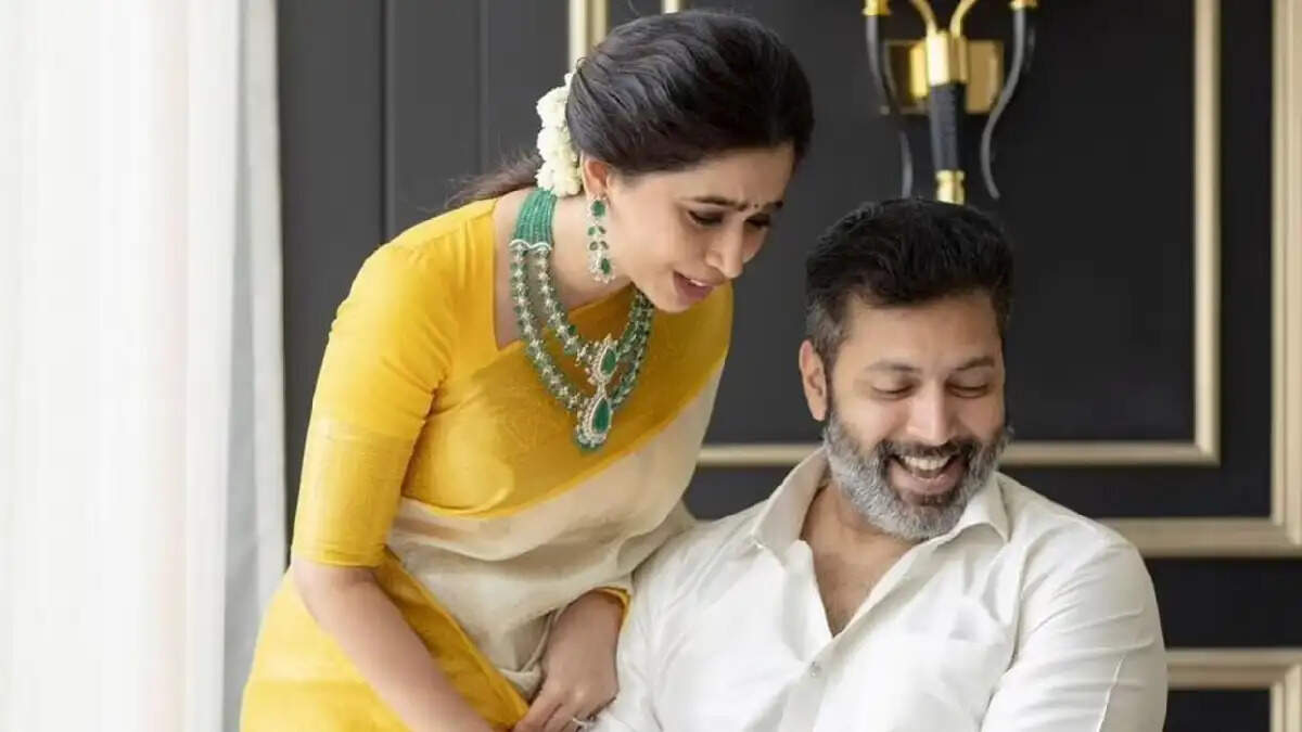 உதவி செய்த குஷ்பு!.. காதலை சொன்ன ஆர்த்தி!.. சிங்கப்பூரில் நடந்தது என்ன?...
