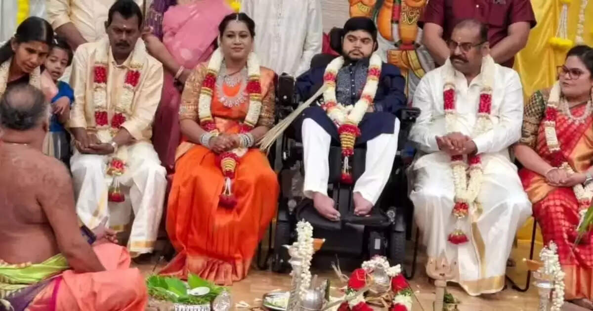 Nepolean son's marriage: கண்டம் தாண்டினாலும் பாரம்பரியத்தை விடாத நெப்போலியன்! வெளியான திருமண புகைப்படம்