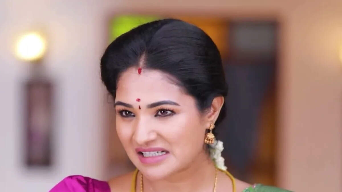 ராமமூர்த்திக்கு நீர்மாலை எடுத்த பாக்கியா.. மீனா மீது கடுப்பில் ரோகிணி.. கவலையில் மீனா மற்றும் ராஜி..