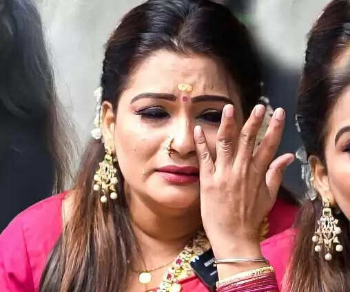 வடிவேலுவை அடிச்சேன்! என் வாய்ப்பே போச்சு - மனம் வருந்தி பேசிய தனுஷ் பட நடிகை