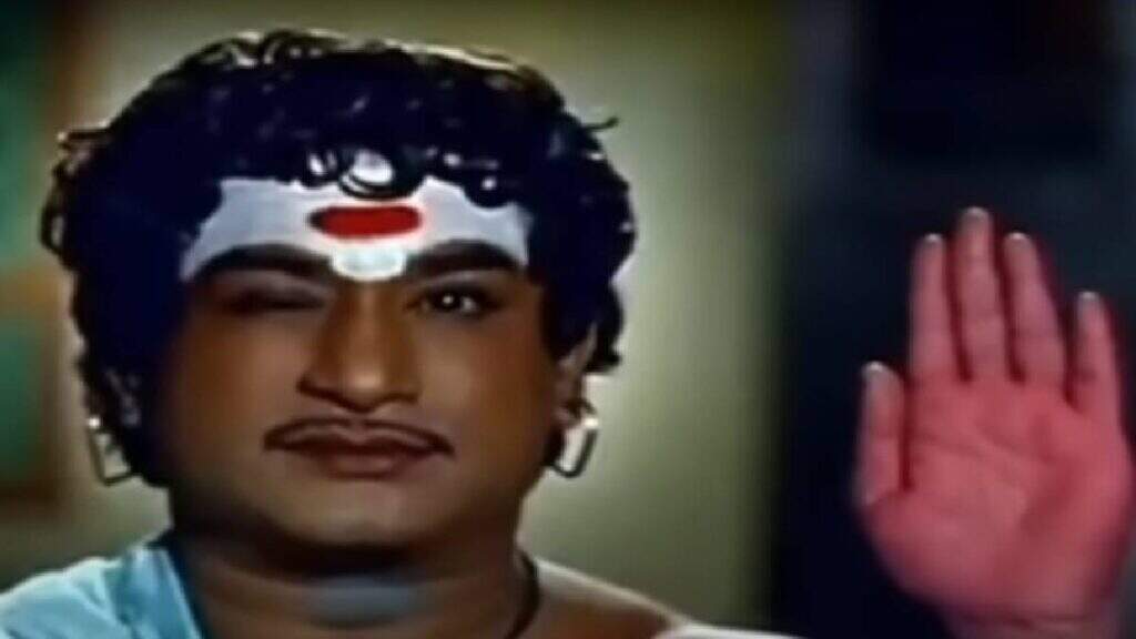சிவபெருமானாக வந்து பாடிய சிவாஜி... கண்களால் செய்த அந்த லீலை.. மனுஷன் மாஸ் காட்டியிருக்காரே!