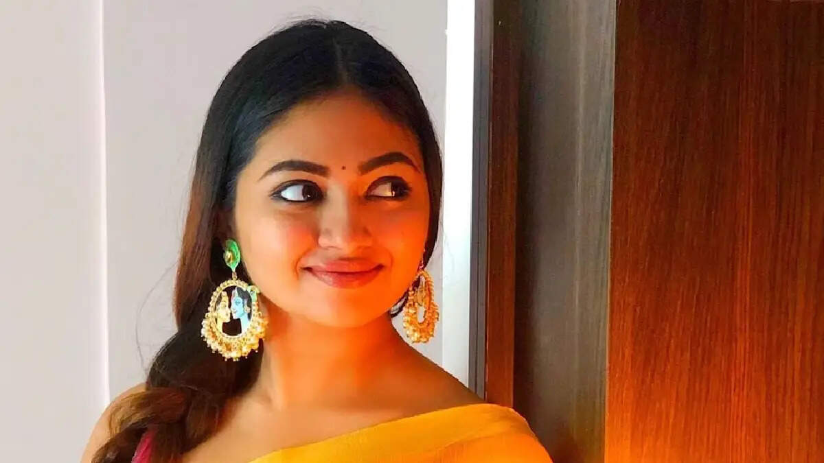 என்னைக் கட்டுறவங்க ரொம்ப கஷ்டப்படுவாங்க - விரக்தியில் பேசிய ஷாலின் ஜோயா!