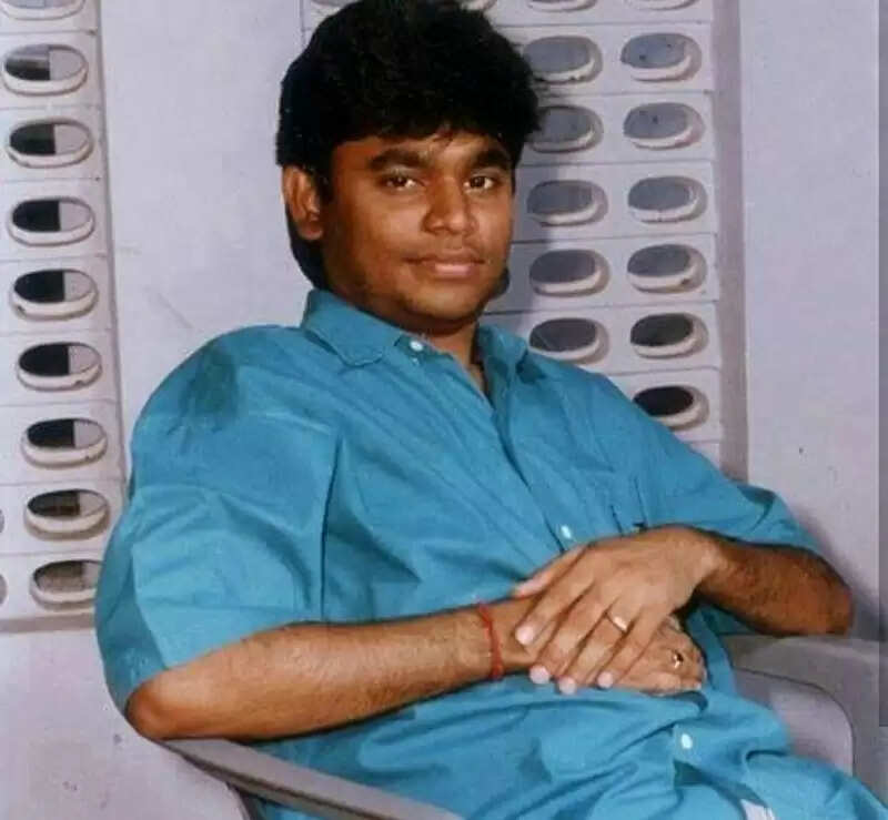 மதுபோதையில் வந்த இசைக்கலைஞர்!.. இளையராஜாவிடம் ஏ.ஆர்.ரஹ்மான் சேர்ந்தது இப்படித்தான்!..