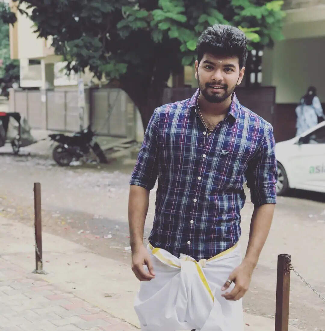 அதுல நம்பிக்கை இல்ல... பாக்கியலட்சுமி சீரியலில் இருந்து விலகிய... விஜே விஷாலின் முதல் பதிவு!