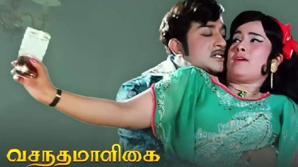 எம்ஜிஆர் கொடுத்த முத்தம்... ரெண்டு நாளா முகத்தைக் கழுவாமல் இருந்த நடிகை..!