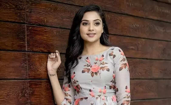 மகிழ்திருமேனிகிட்ட அந்த பருப்பெல்லாம் வேகாது..  &lsquo;விடாமுயற்சி&rsquo; பற்றி வாய்திறந்த நடிகை
