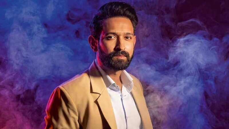 'இனி நடிக்க மாட்டேன்'... 37 வயசுல 'இப்படி' ஒரு முடிவா? ரசிகர்கள் அதிர்ச்சி!